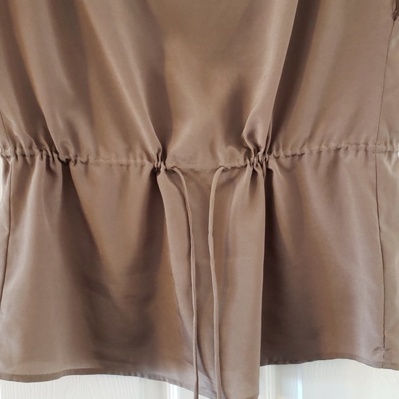 Banana Republic V-neck Blouse - Picture 3 of 6